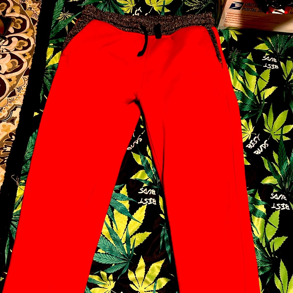 red jogger sweat pants